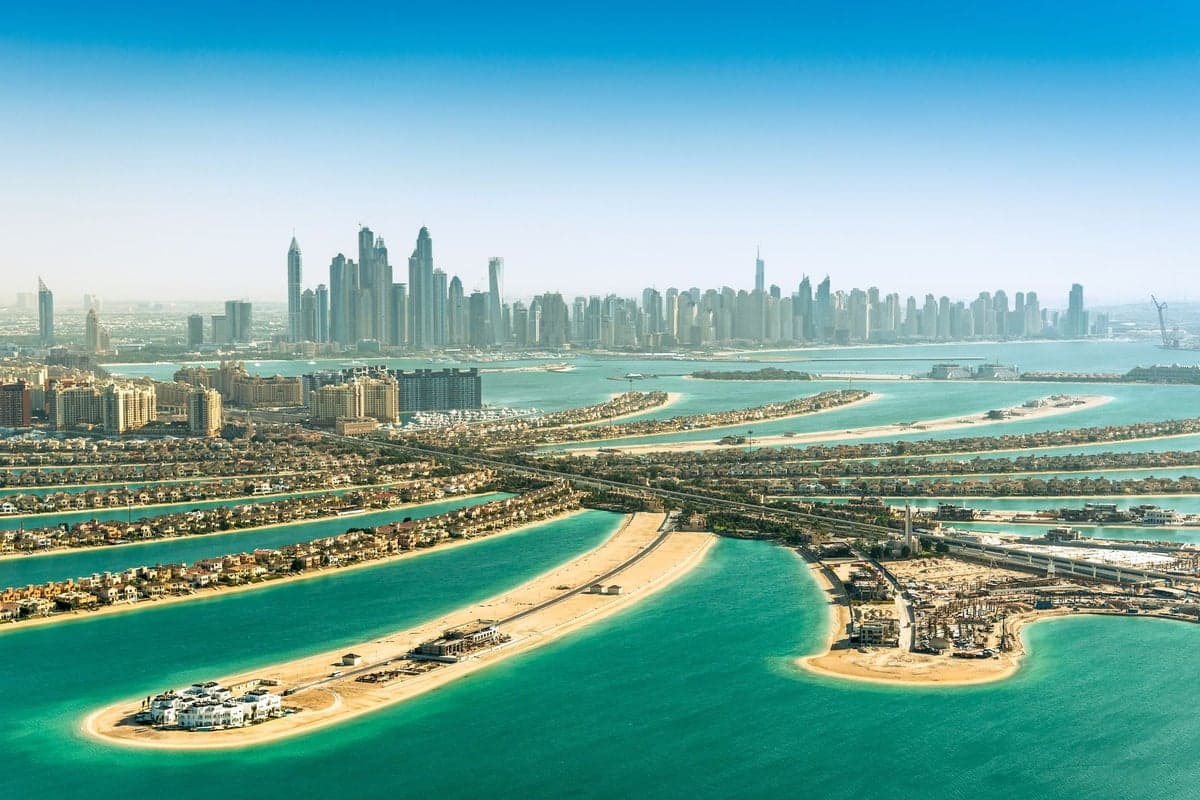 Dubai Airport Chaos: Iran's Drone Strikes Trap Britons